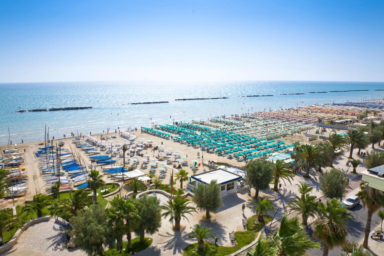 Smeraldo Suites & Spa San Benedetto del Tronto Exterior foto