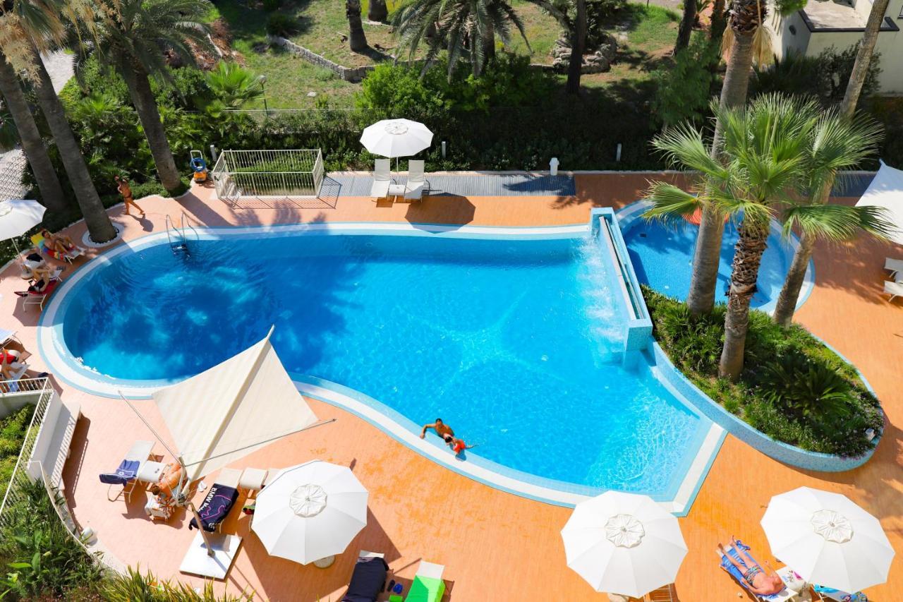 Smeraldo Suites & Spa San Benedetto del Tronto Exterior foto