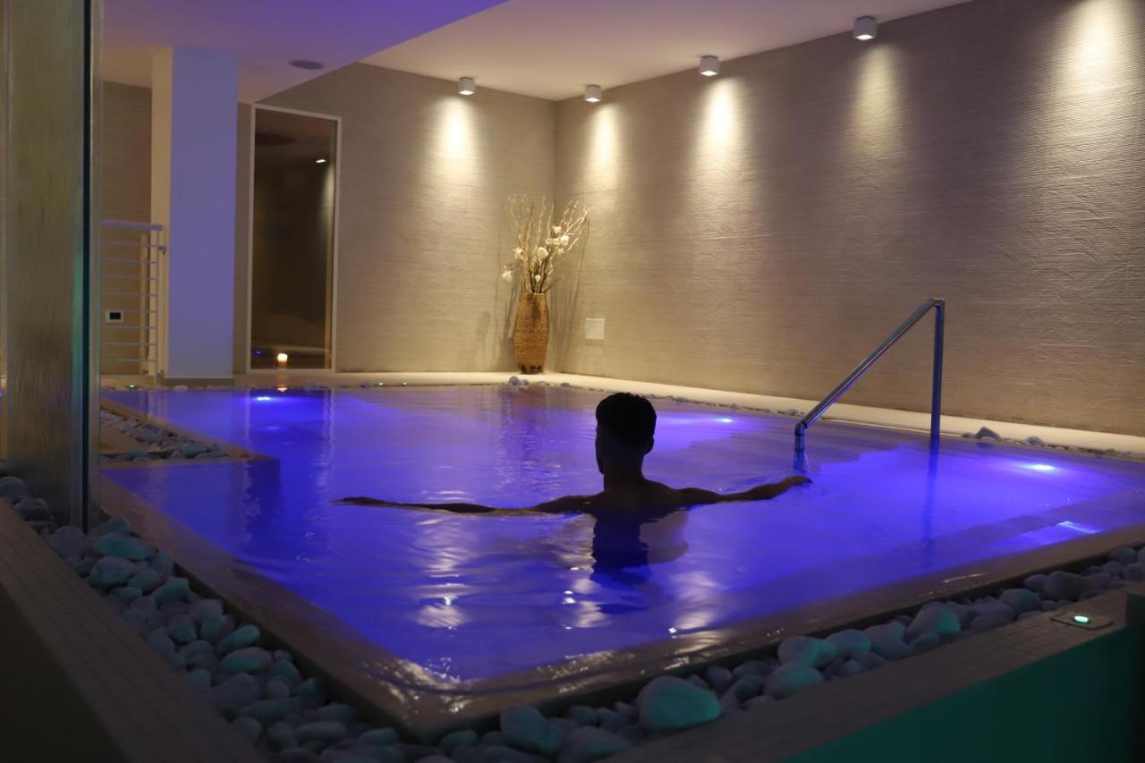 Smeraldo Suites & Spa San Benedetto del Tronto Exterior foto